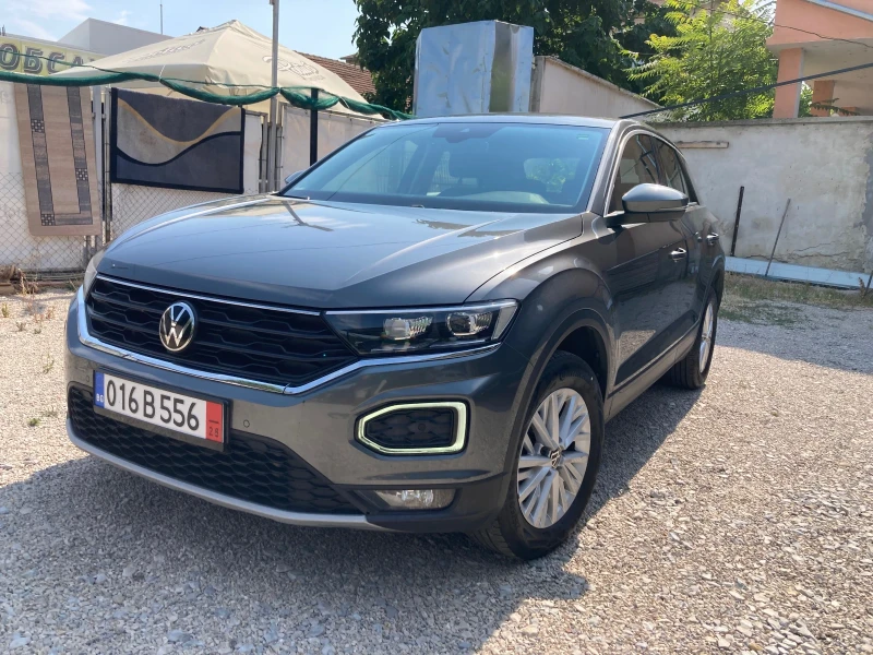 VW T-Roc 2.0TDI 2021Г AVTOMAT Distr LED Assist - 34900 лв. - 45738396 1