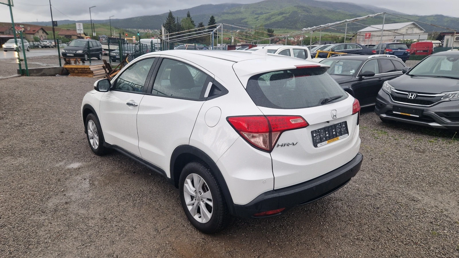 Honda Hr-v 1.5 i-VTEC NAVI AUT. - изображение 4