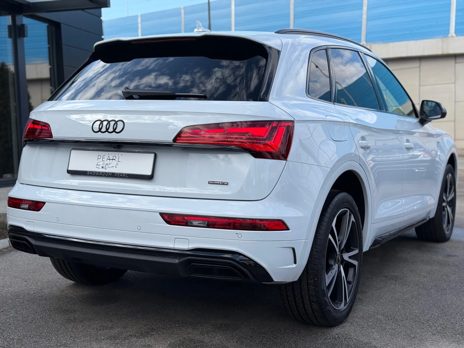 Audi Q5 40TDI quattro S-line Night Laser Keyless Distronic - изображение 5