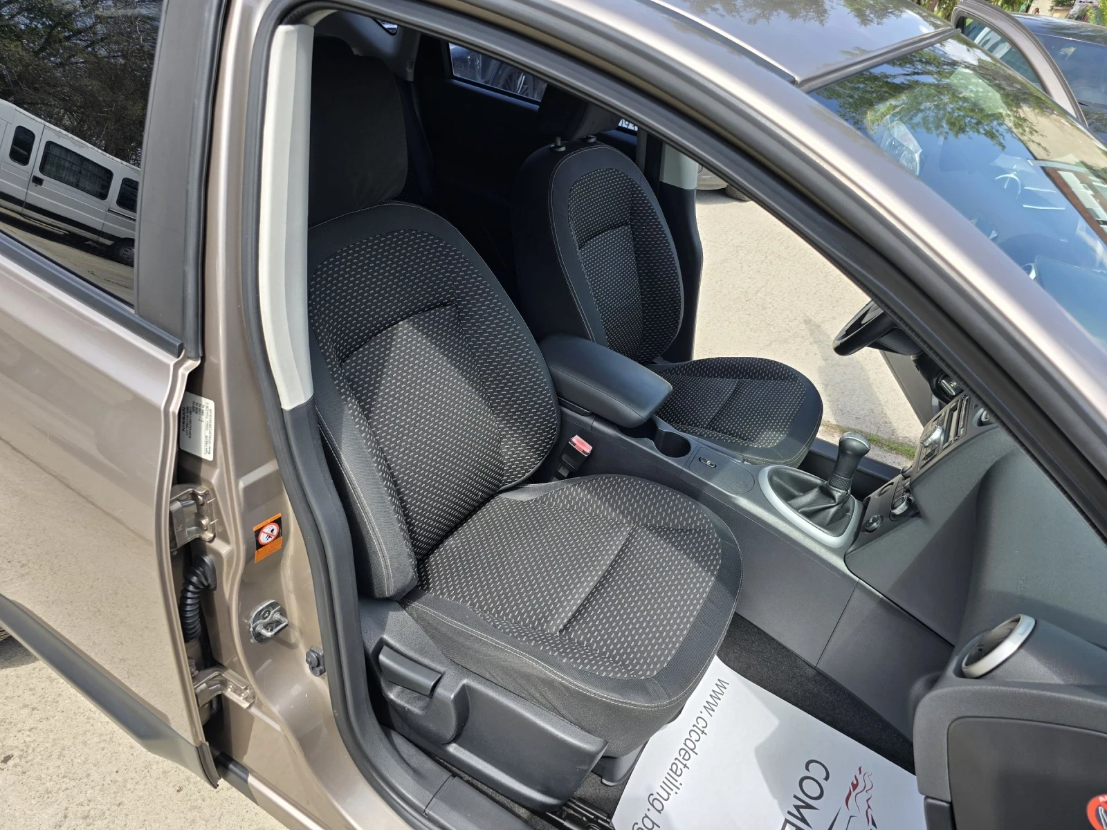 Nissan Qashqai Qashqai 1.6 16v - изображение 9