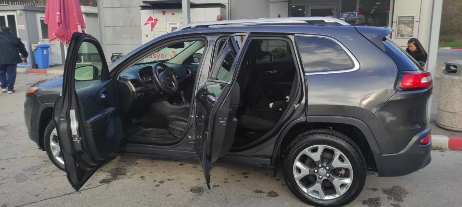 Jeep Cherokee V6 44 | Mobile.bg   13