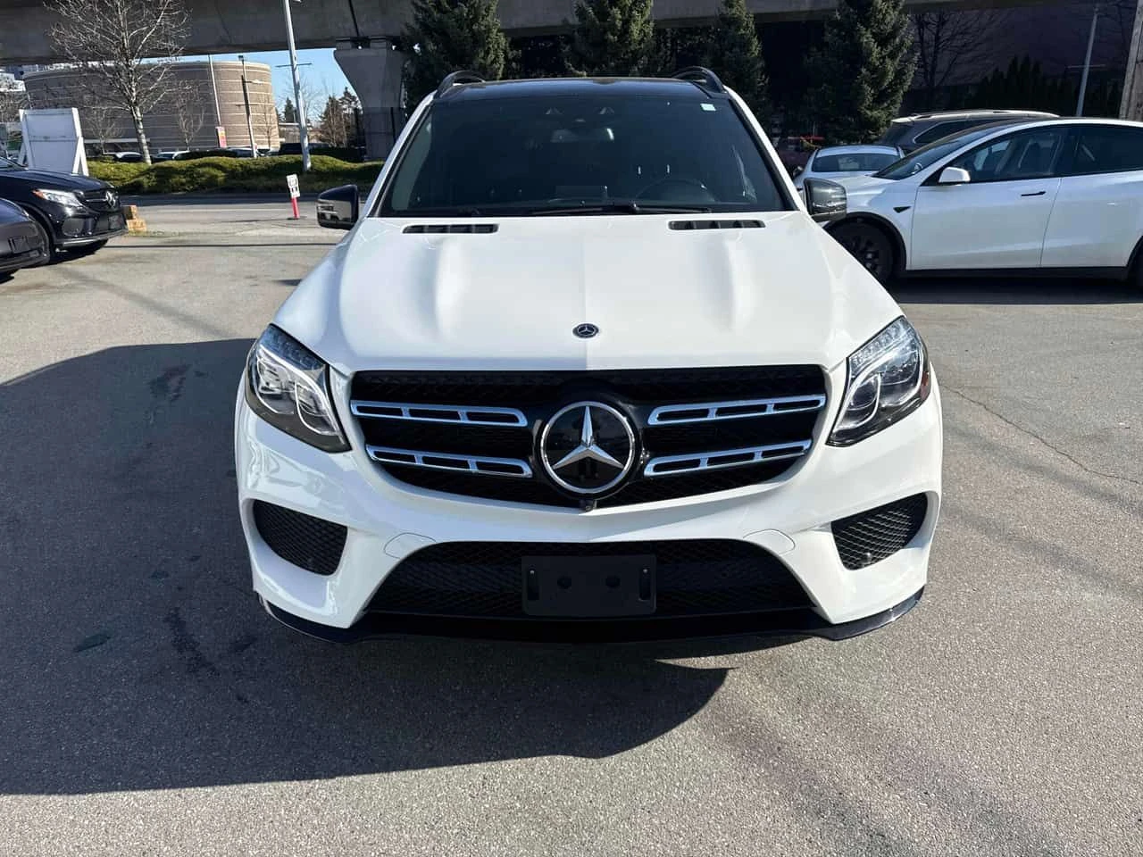 Mercedes-Benz GLS 500 550* 4MATIC * CARFAX * HARMAN/KARDON* ОБДУХВАНЕ - изображение 6