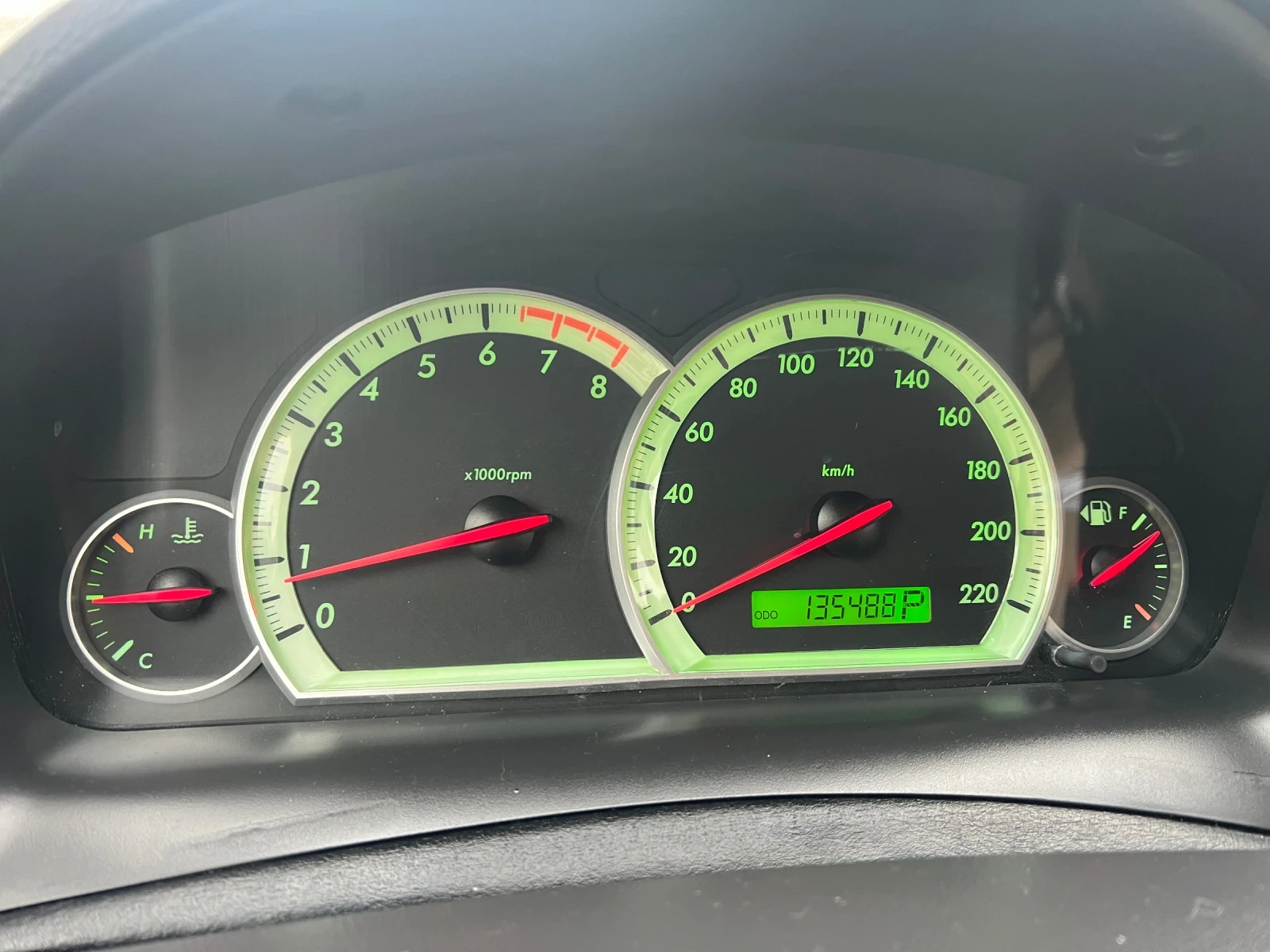 Chevrolet Captiva 3.2 LPG, снимка 13 - Автомобили и джипове - 53732129