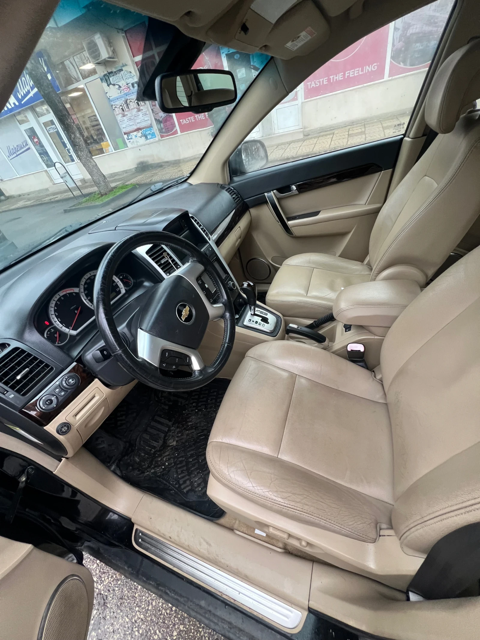 Chevrolet Captiva 3.2 LPG, снимка 7 - Автомобили и джипове - 53732129