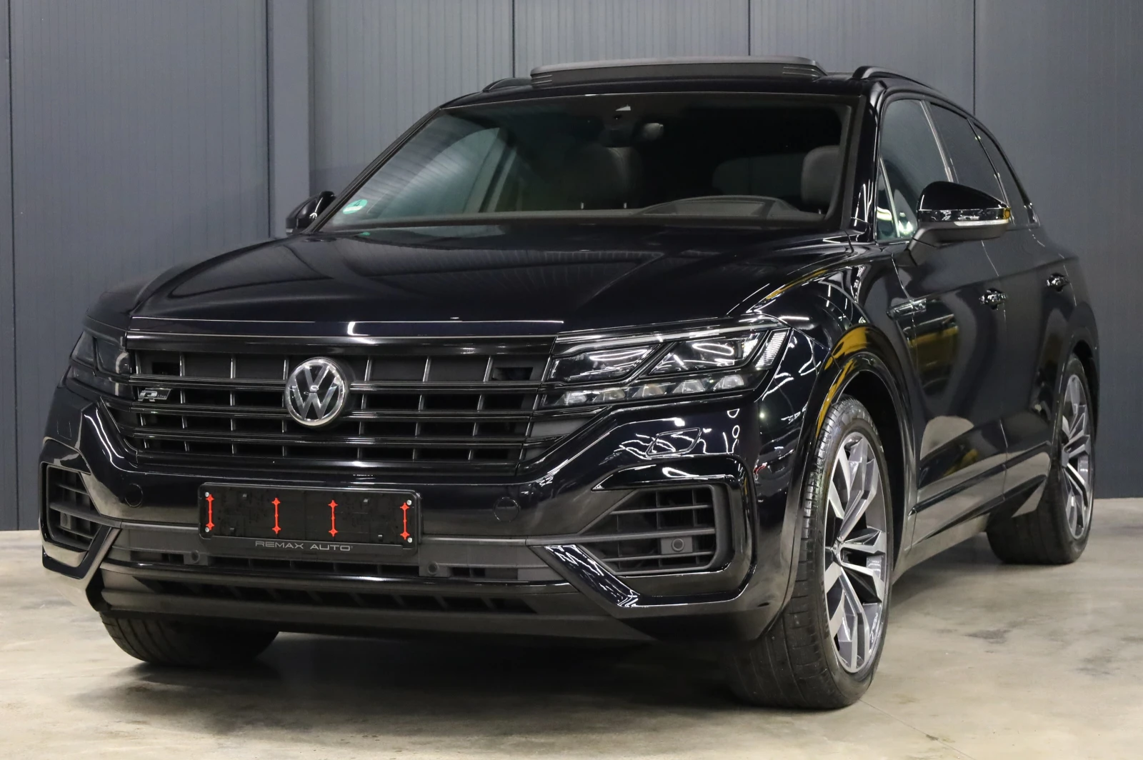 VW Touareg R-LINE* IQ HD MATRIX* HEAD UP* DYNAUDIO* PANO!!! | Mobile.bg � ����������� 5