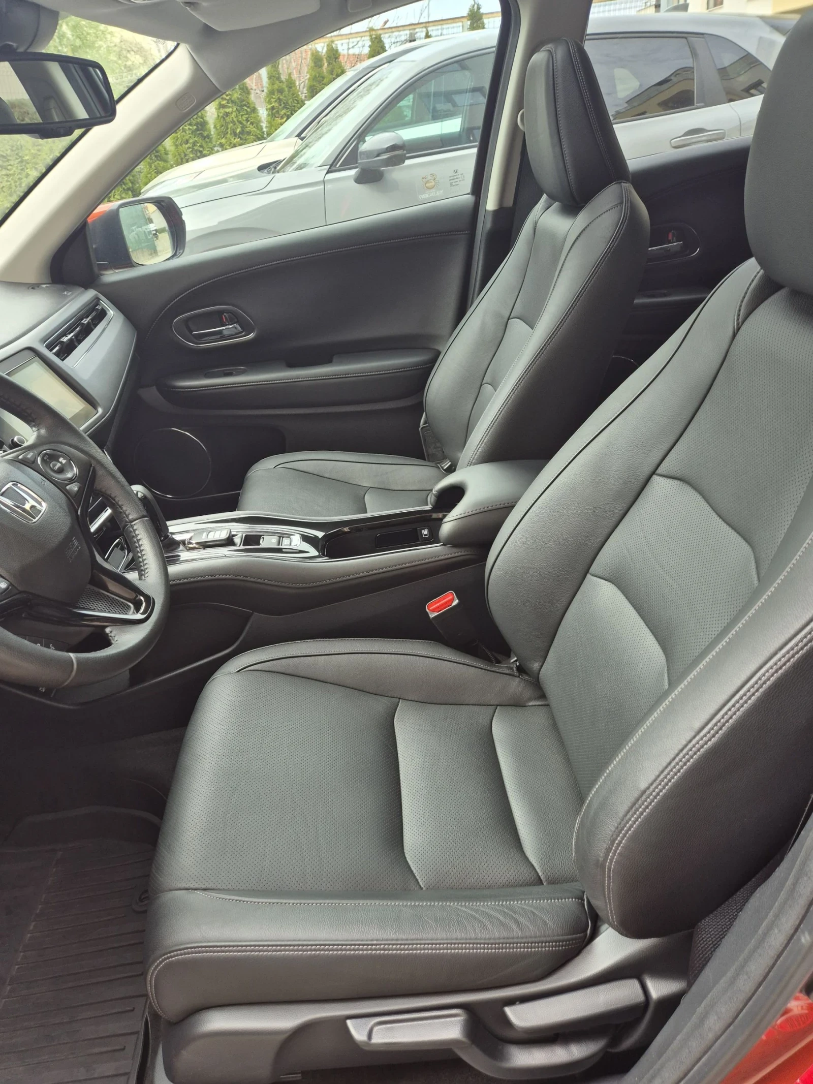 Honda Hr-v 1.8i, AWD, TOURING, подходяща за ГАЗ, снимка 9 - Автомобили и джипове - 54041728