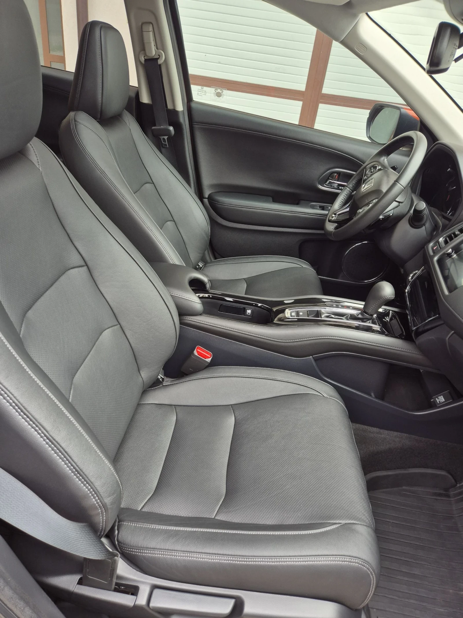 Honda Hr-v 1.8i, AWD, TOURING, подходяща за ГАЗ, снимка 10 - Автомобили и джипове - 54041728