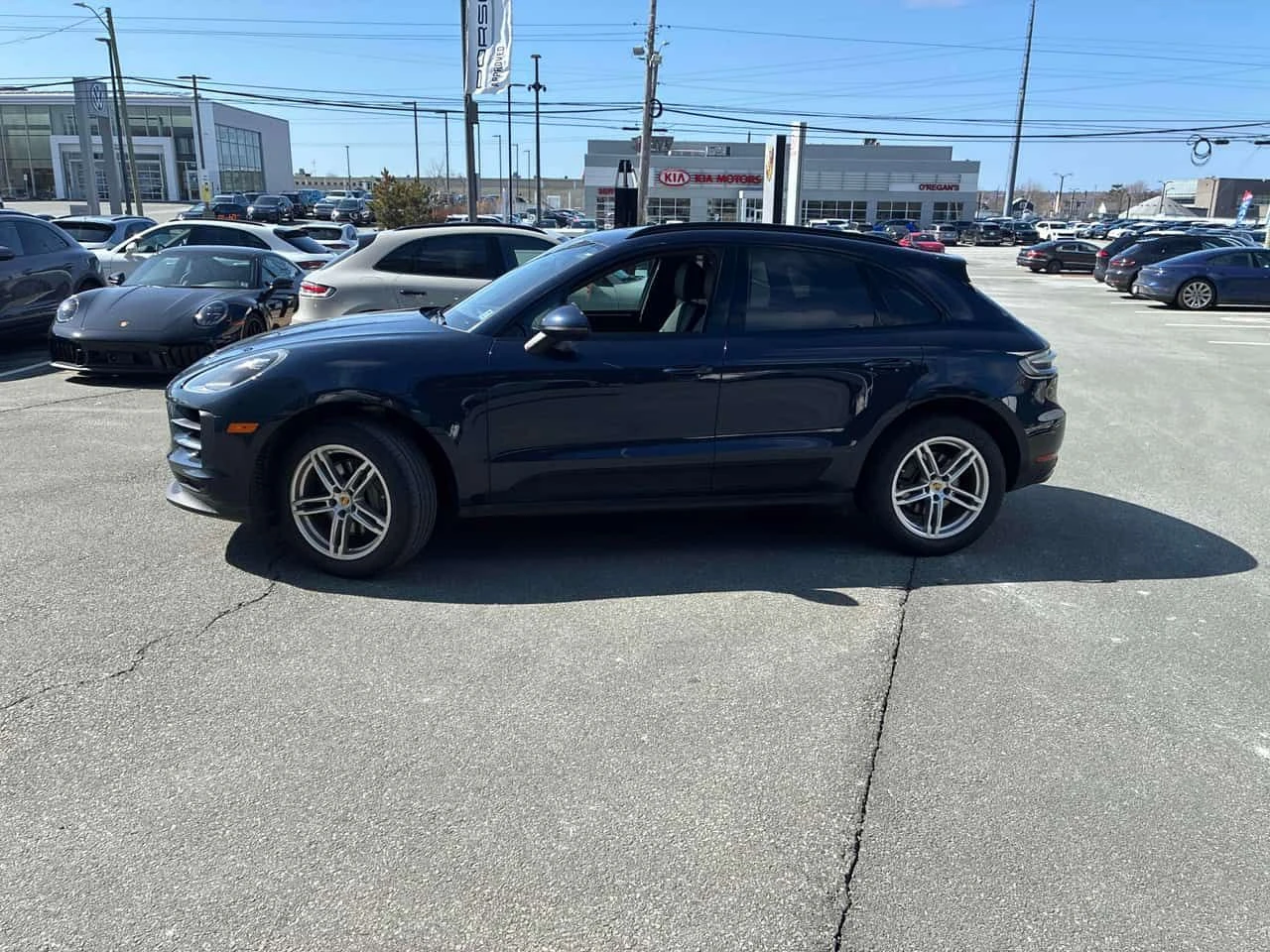 Porsche Macan * S * ПОДГРЕВ * ПАНОРАМА * ОТ ПРЕДСТАВИТЕЛСТВО, снимка 3 - Автомобили и джипове - 54200463