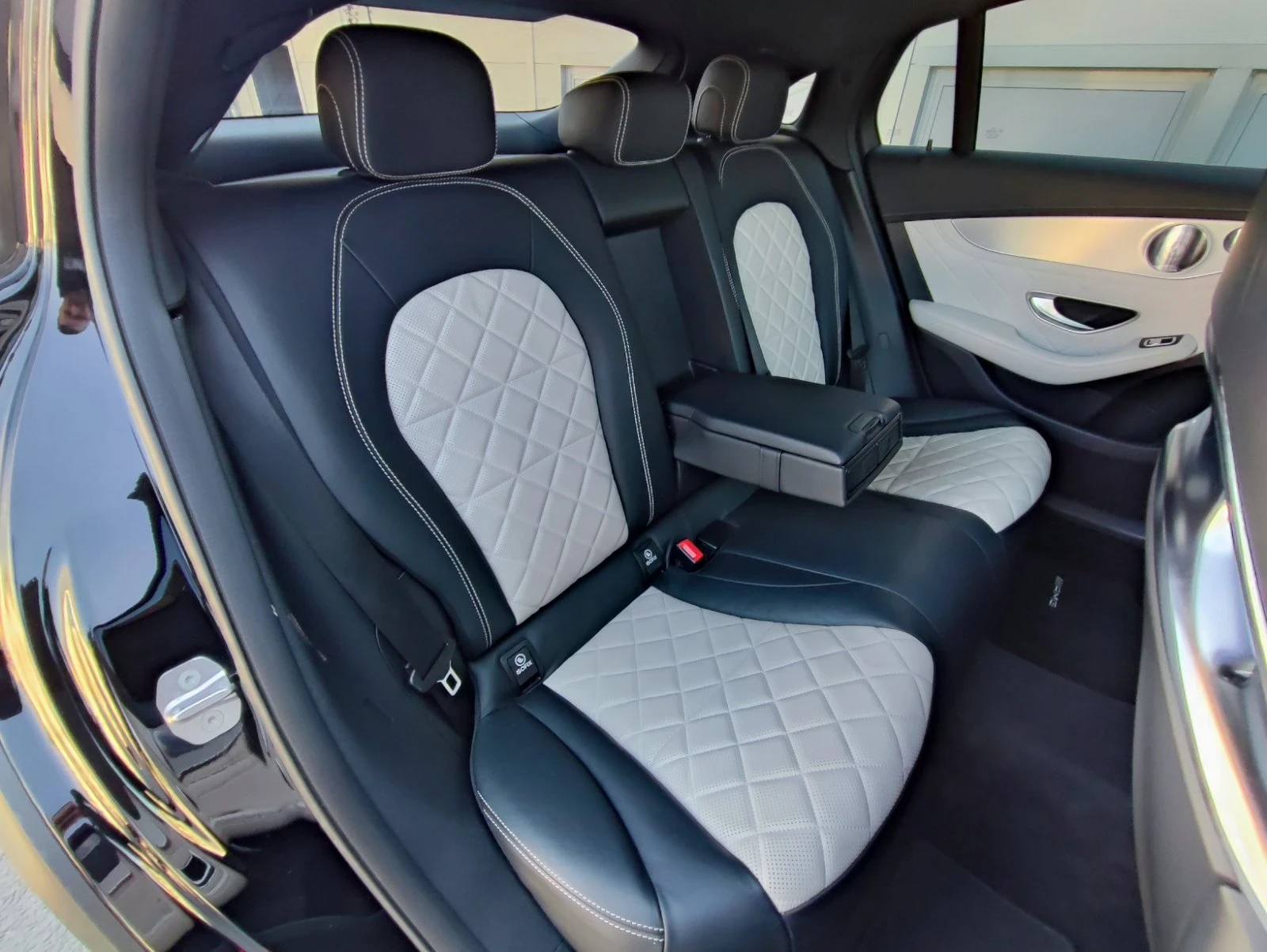 Mercedes-Benz GLC 43 AMG, снимка 10 - Автомобили и джипове - 54254324