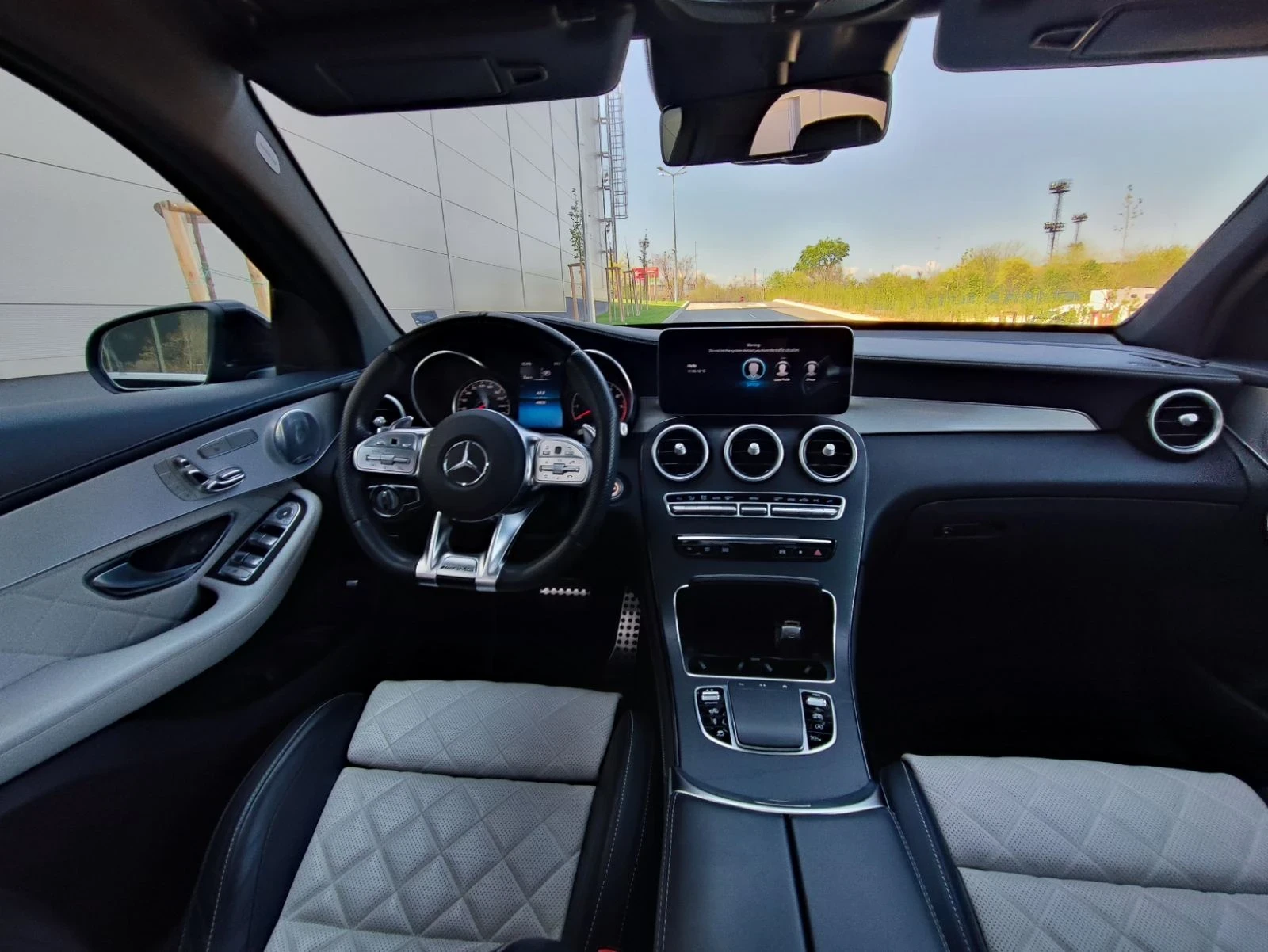 Mercedes-Benz GLC 43 AMG, снимка 3 - Автомобили и джипове - 54254324