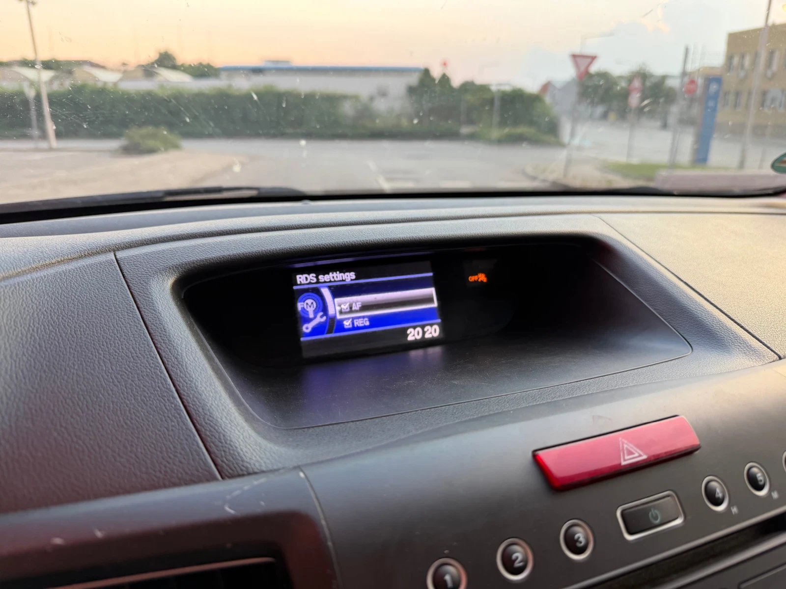 Honda Cr-v 2.2D* 150кс* 4х4* , снимка 14 - Автомобили и джипове - 55105259