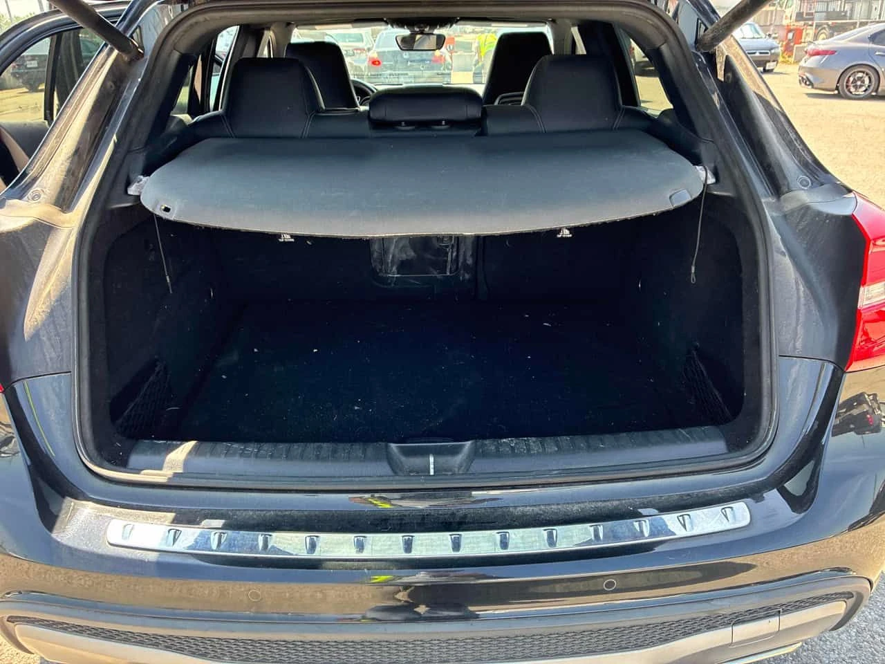 Mercedes-Benz GLA * 4MATIC 4dr 250 * CARFAX * ����� �� �����������  | Mobile.bg � ����������� 15
