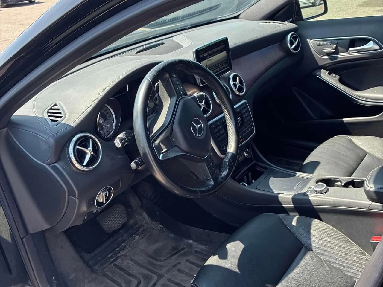 Mercedes-Benz GLA * 4MATIC 4dr 250 * CARFAX * ����� �� �����������  | Mobile.bg � ����������� 5
