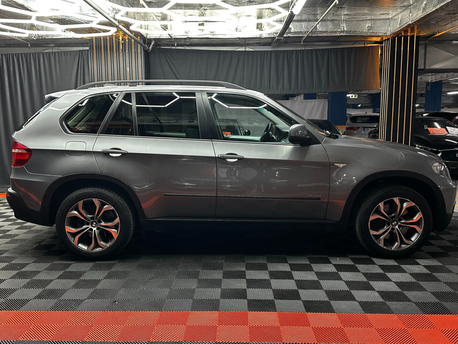 BMW X5 3.0SD/ ШВЕЙЦАРИЯ/ 7 МЕСТА, снимка 7 - Автомобили и джипове - 55594082