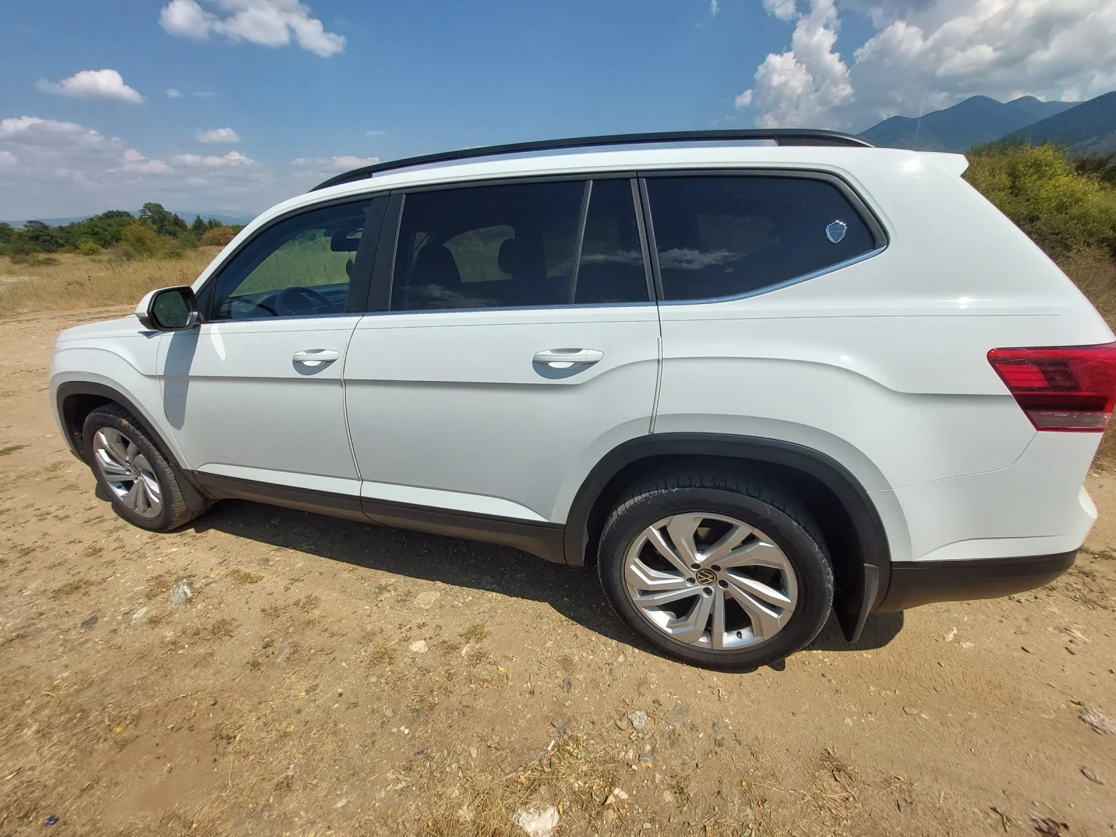 VW Atlas 2.0 TSI, снимка 4 - Автомобили и джипове - 55788048