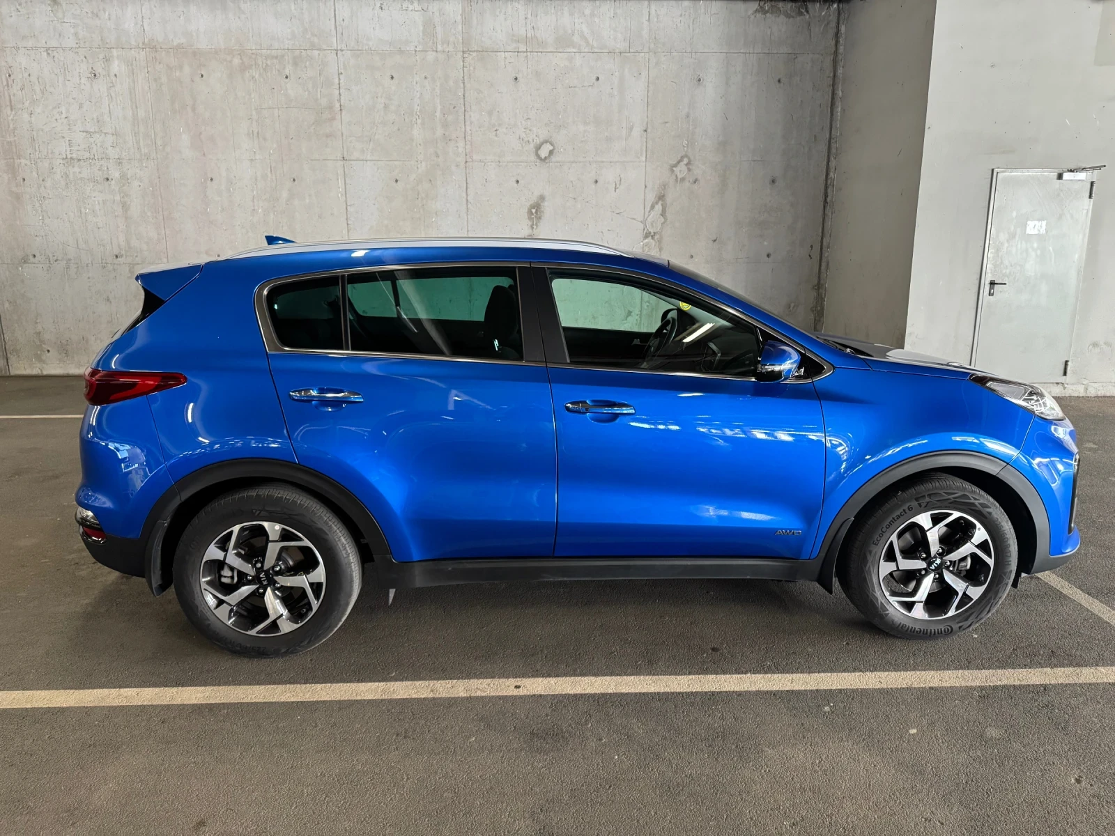 Kia Sportage, снимка 8 - Автомобили и джипове - 55800932