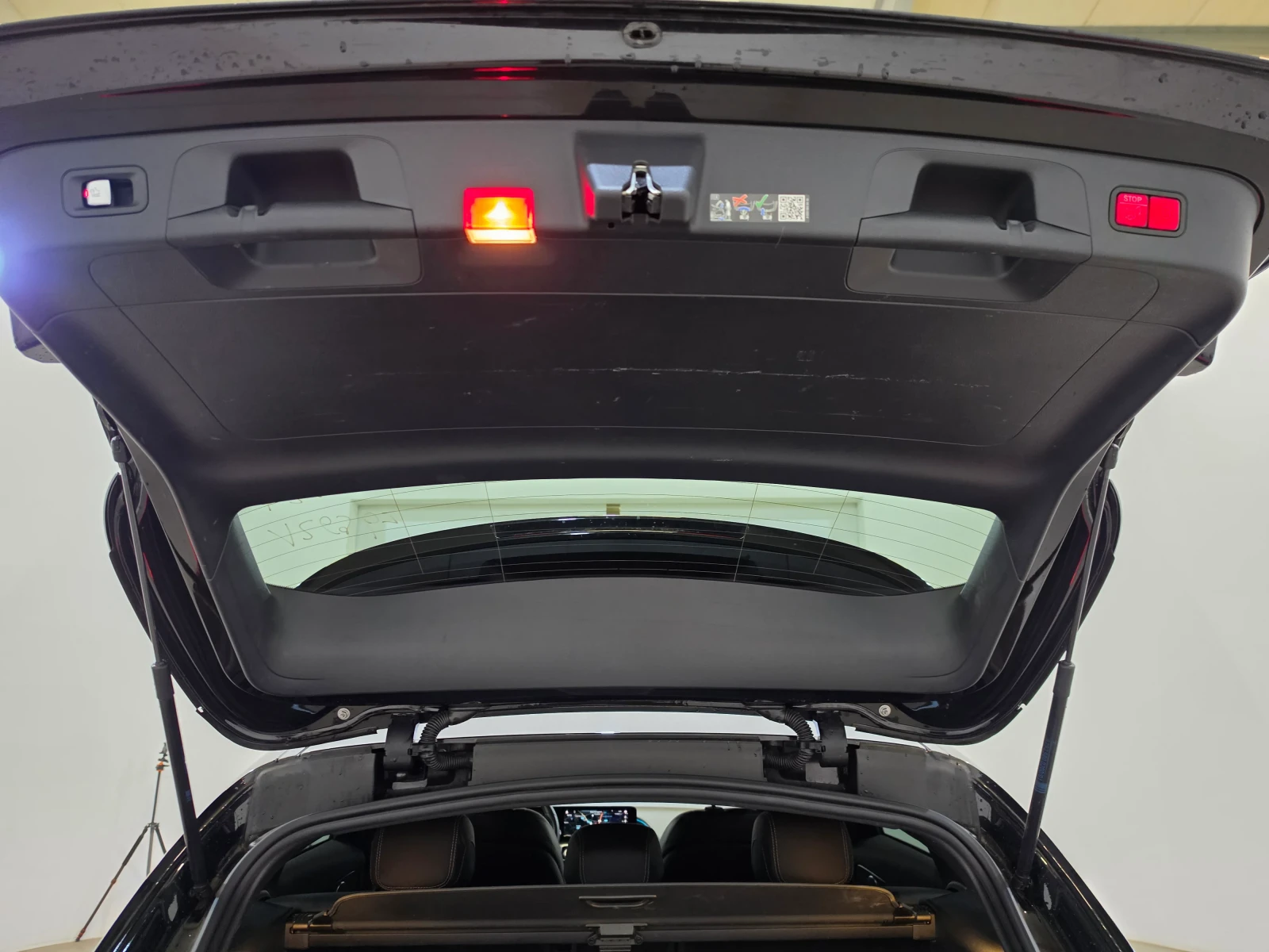 Mercedes-Benz EQC 400 4MATIC LED-Multibeam ������� ���������� | Mobile.bg � ����������� 15