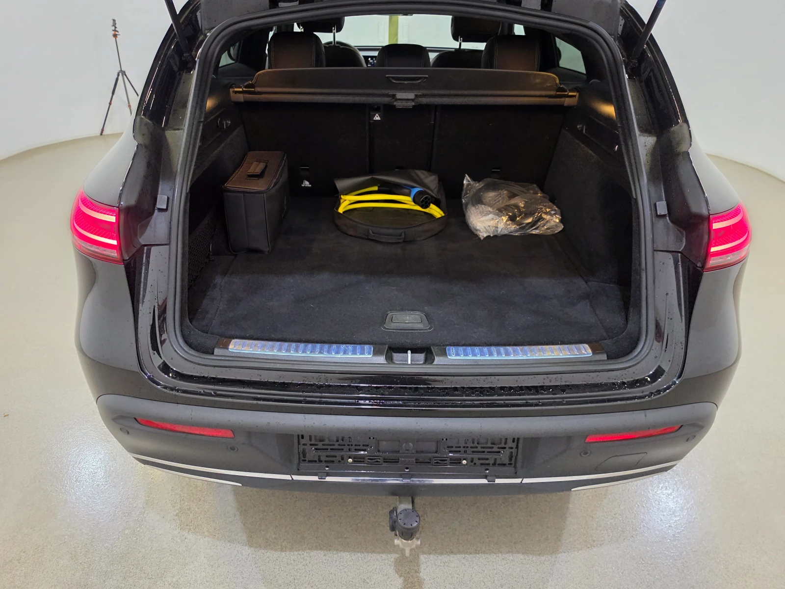 Mercedes-Benz EQC 400 4MATIC LED-Multibeam ������� ���������� | Mobile.bg � ����������� 13