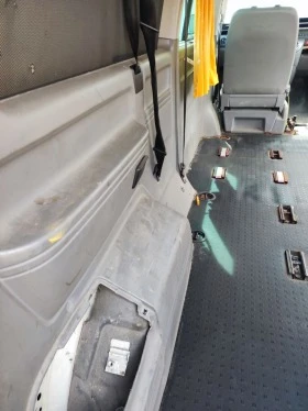 VW Multivan 2.5 TDI 174ps., снимка 10