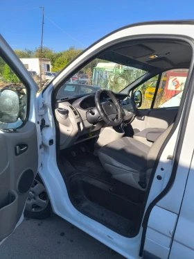 Opel Vivaro, снимка 8