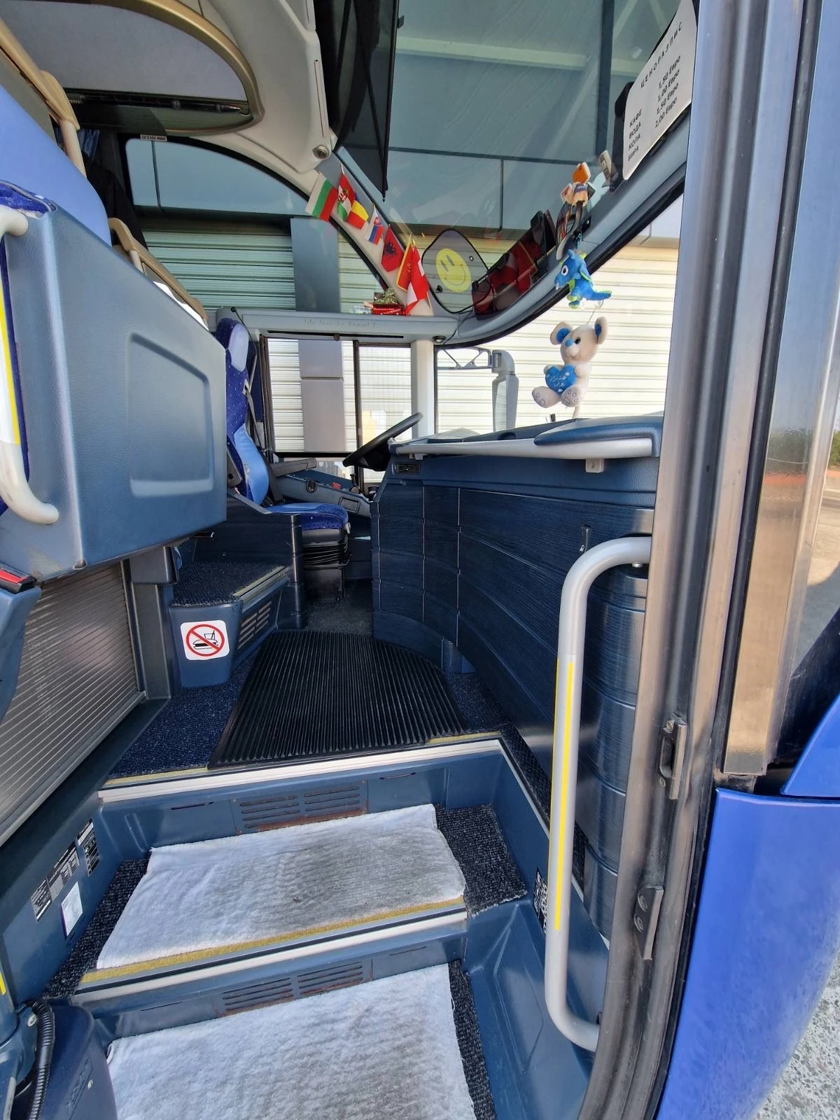 Neoplan Други Cityliner, снимка 7 - Бусове и автобуси - 55680081