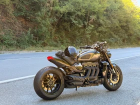 ������ Triumph Rocket