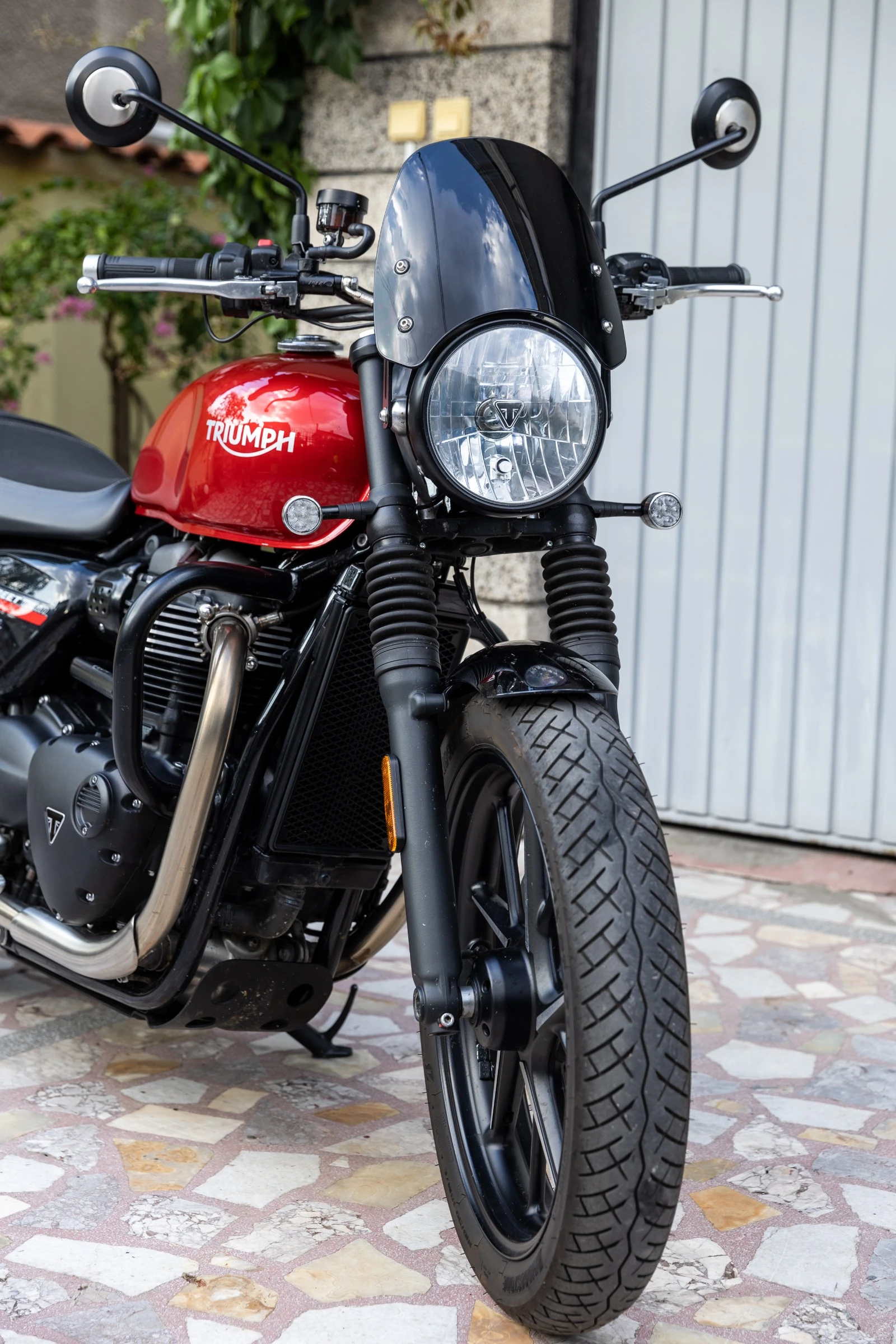 Triumph Street Twin 900 - изображение 3