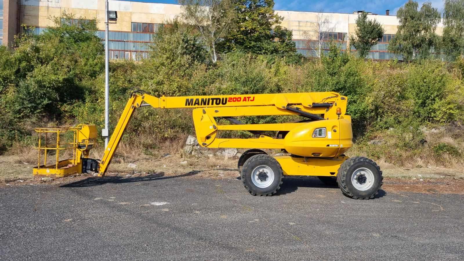 Автовишка 200 ATJ 4x4x4 | Mobile.bg — изображение 1