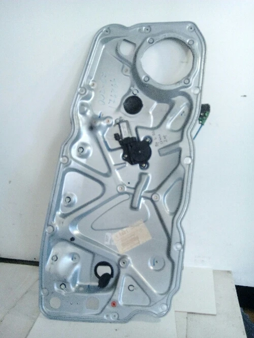 Ел.машинка стъкло предна лява Фиат Стило 2врати,стъклоповдигач