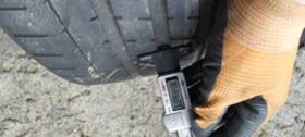 Гуми Летни 245/40R19, снимка 4