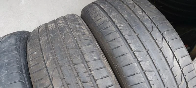 Гуми Летни 275/40R19, снимка 4 - Гуми и джанти - 34343188