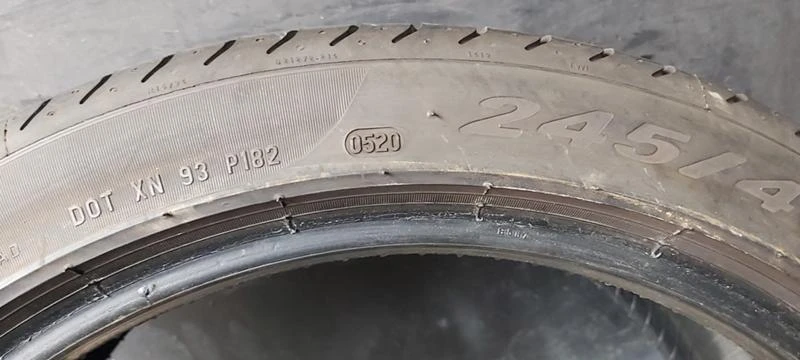 Гуми Летни 245/40R19, снимка 7 - Гуми и джанти - 34706607