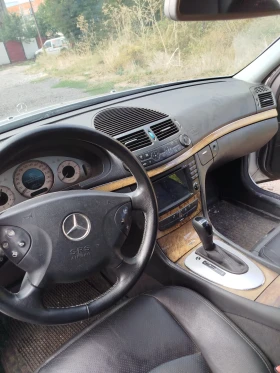 Mercedes-Benz E 270, снимка 10