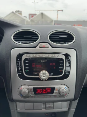 Ford Focus 1.6i 101кс/Автопилот/Климатроник/Теглич, снимка 9