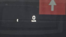 Mercedes-Benz E 220 AMG PK* HUD* BURMASTER* KEYLESS* DIGITAL* КРАЙНА Ц, снимка 10
