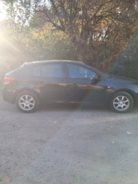Chevrolet Cruze, снимка 2