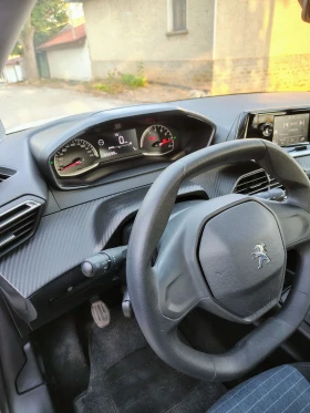 Peugeot 208 1.5 eHDI, снимка 5