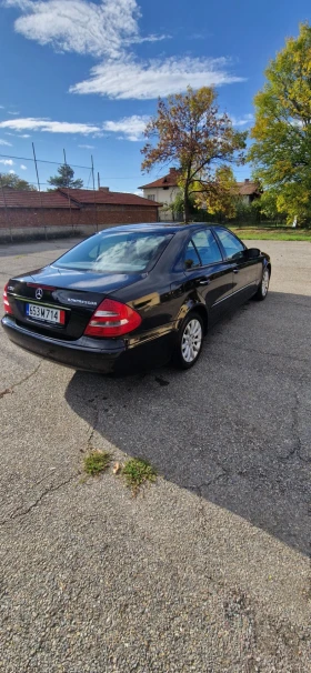 Mercedes-Benz E 200 КОМПРЕСОР, снимка 2