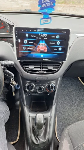 Peugeot 208 1.2  82..     | Mobile.bg    10