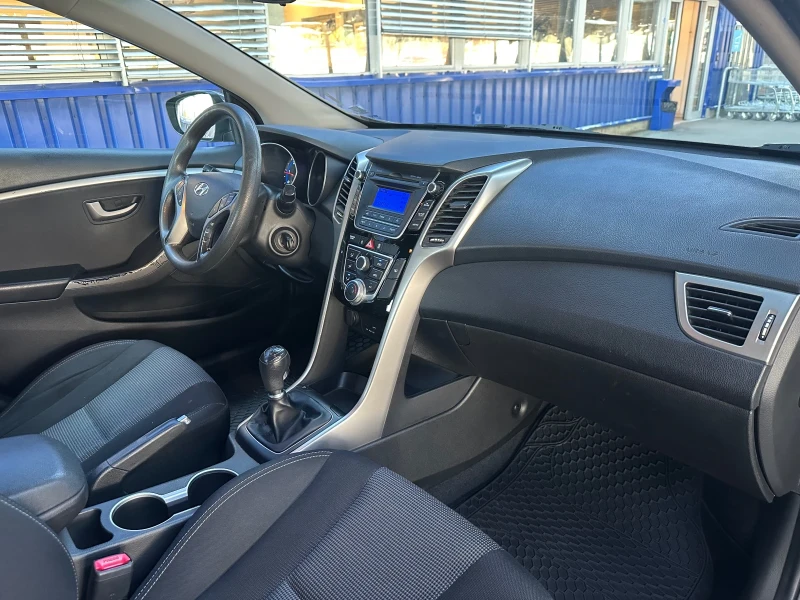 Hyundai I30 1.6CRDI EURO6B, снимка 9 - Автомобили и джипове - 47719648