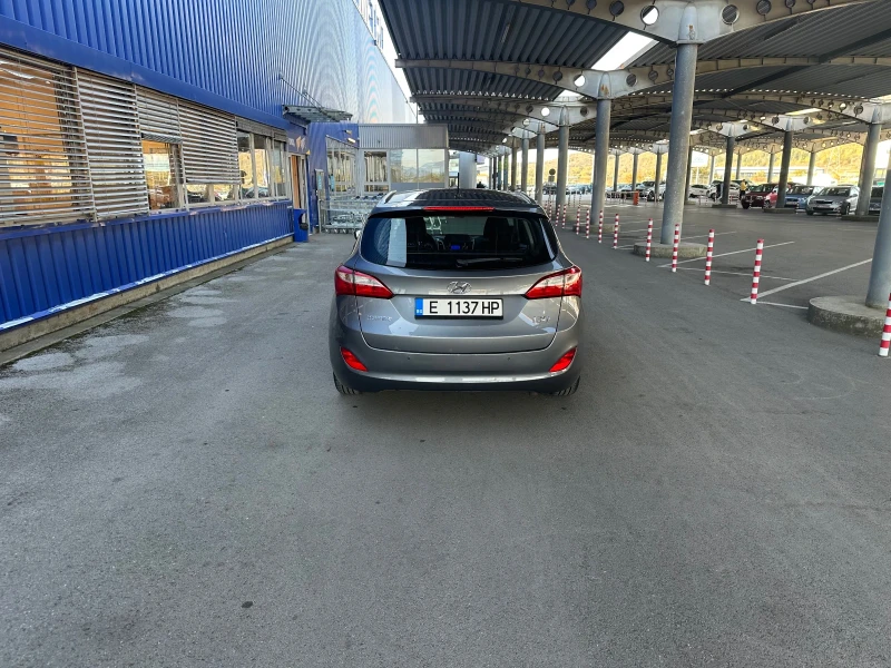 Hyundai I30 1.6CRDI EURO6B, снимка 5 - Автомобили и джипове - 47719648