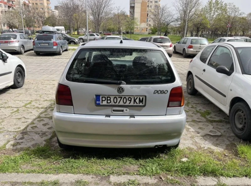 VW Polo, снимка 4 - Автомобили и джипове - 48087023