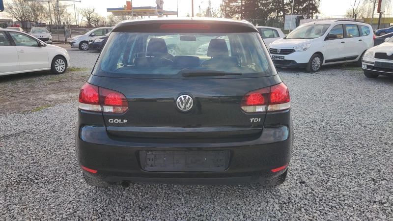 VW Golf 1.6tdi 105кс. АВТОМАТ/НАВИ, снимка 7 - Автомобили и джипове - 48632687