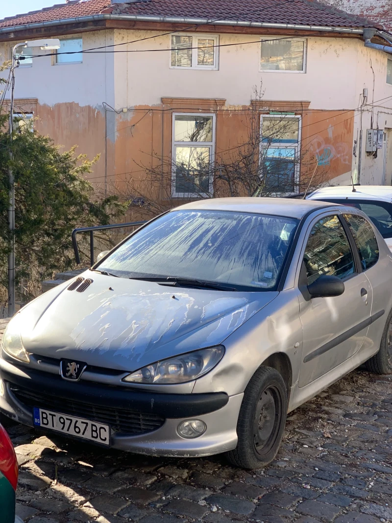 Peugeot 206, снимка 1 - Автомобили и джипове - 48640834