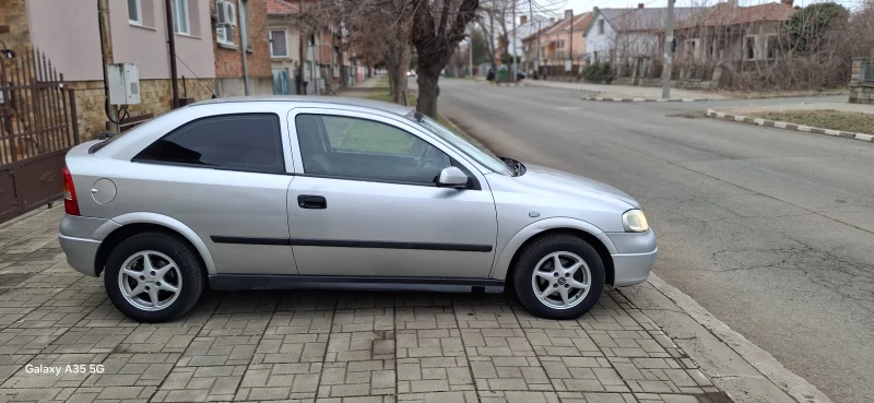 Opel Astra 1.6 75кс Моно, снимка 5 - Автомобили и джипове - 49318844