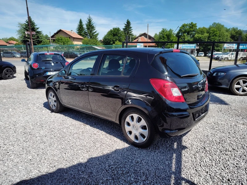 Opel Corsa 1.3 дизел COSMO , снимка 12 - Автомобили и джипове - 50536474