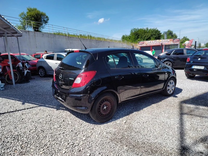 Opel Corsa 1.3 дизел COSMO , снимка 4 - Автомобили и джипове - 50536474