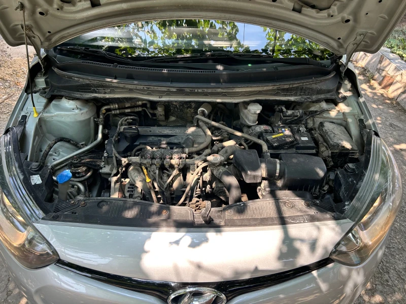 Hyundai I20 1.2 БЕНЗИН КЛИМАТИК ГАЗ/БЕНЗИН, снимка 16 - Автомобили и джипове - 50917307