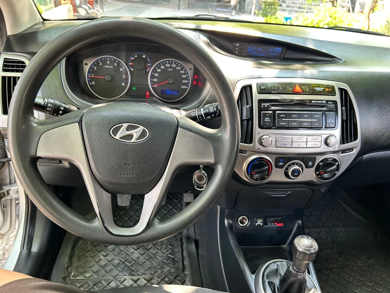 Hyundai I20 1.2 БЕНЗИН КЛИМАТИК ГАЗ/БЕНЗИН, снимка 7 - Автомобили и джипове - 50917307