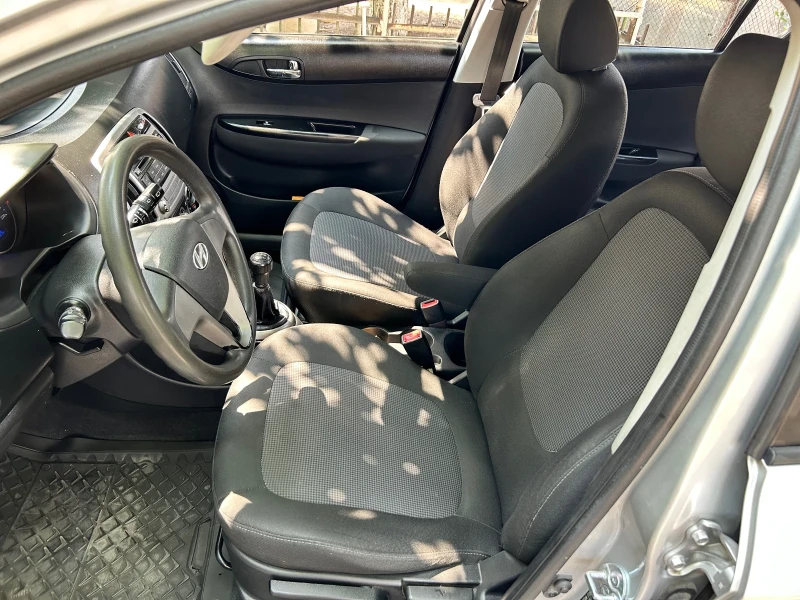 Hyundai I20 1.2 БЕНЗИН КЛИМАТИК ГАЗ/БЕНЗИН, снимка 6 - Автомобили и джипове - 50917307